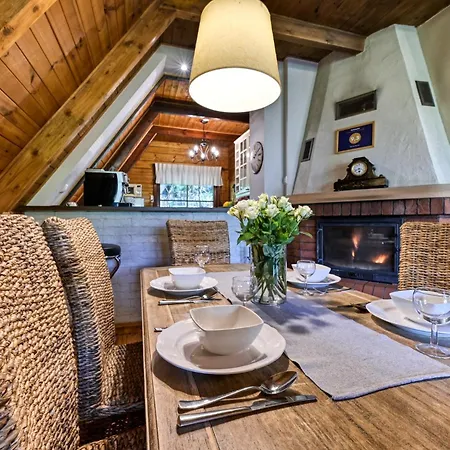 Hanna House Villa *
